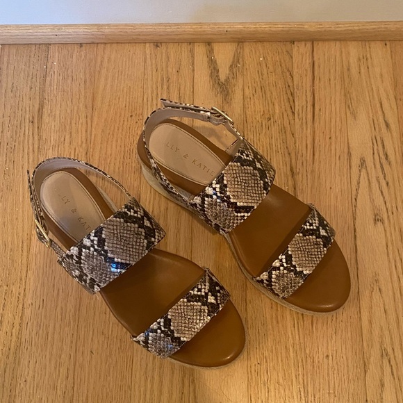 espadrilles - Picture 2 of 3